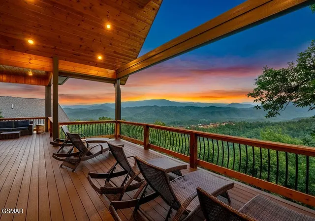 Photo 3 of Mansion for sale at 3222 Laurel Cvs Trl, Sevierville, TN 37862 | MLS# 3545638 | Listing updated on 2026-09-11