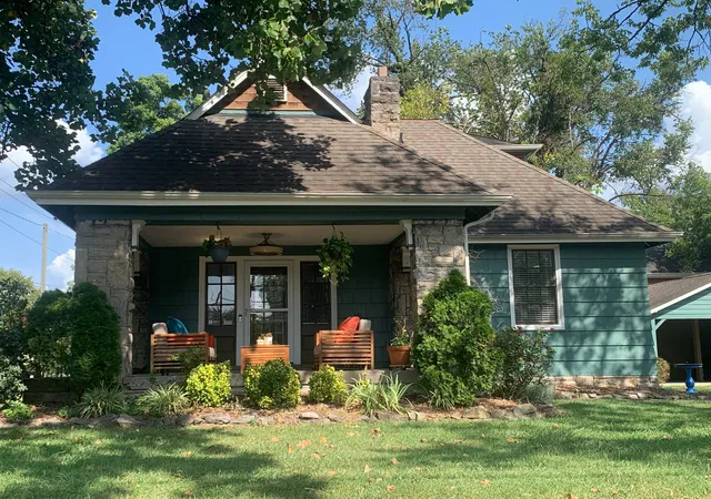 Photo 1 of Single family home for sale at 733 Benton Ave, Nashville, TN 37204 | MLS# 3260783 | Listing updated on 2026-09-15