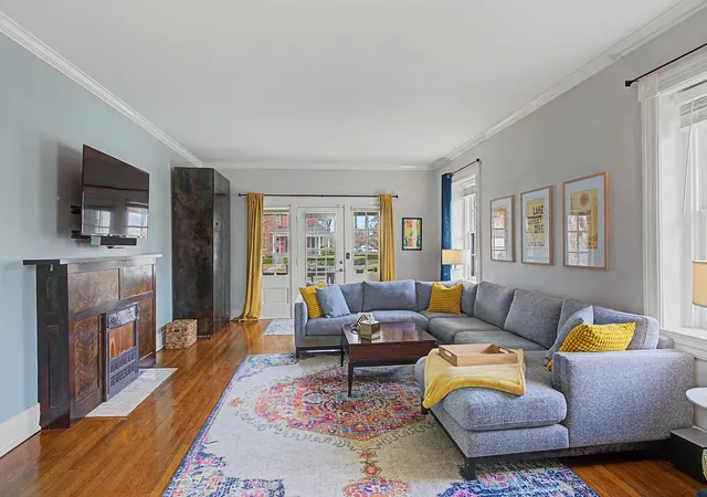 Photo 4 of Single family home for sale at 733 Benton Ave, Nashville, TN 37204 | MLS# 3260783 | Listing updated on 2026-09-15