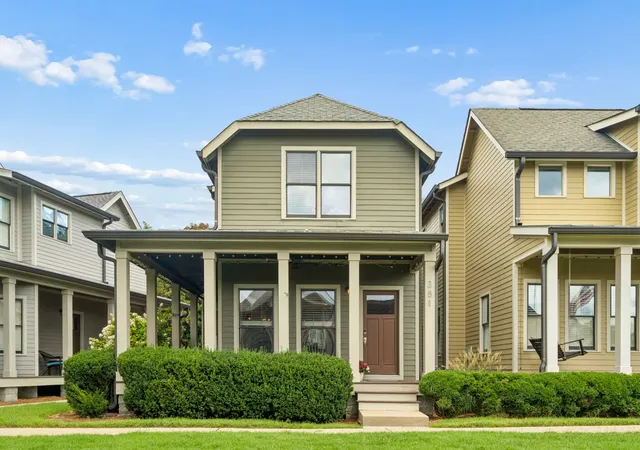 Photo 1 of Single family home for sale at 351 Sylvan Park Ln, Nashville, TN 37209 | MLS# 3285539 | Listing updated on 2026-09-13