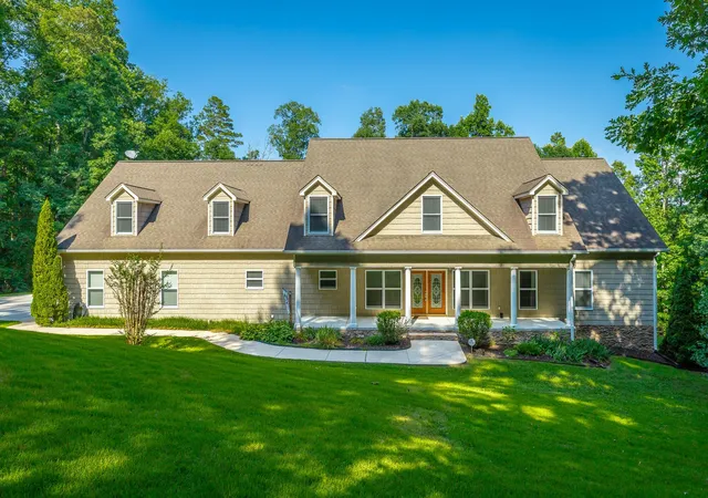 Photo 1 of Single family home for sale at 98 Etowah Ridge, Ringgold, GA 30736 | MLS# 3260997 | Listing updated on 2026-09-28