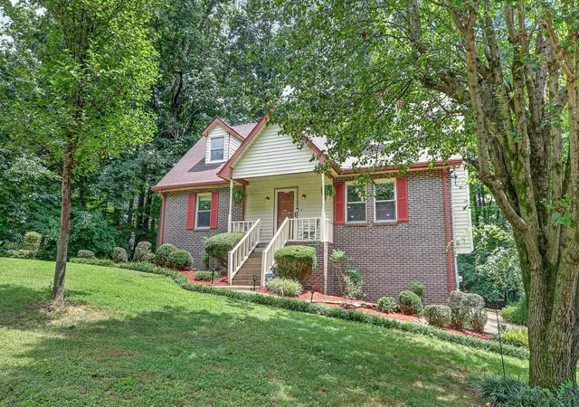 Photo 4 of Single family home for sale at 1011 Valley Ln, White House, TN 37188 | MLS# 3261941 | Listing updated on 2026-10-04
