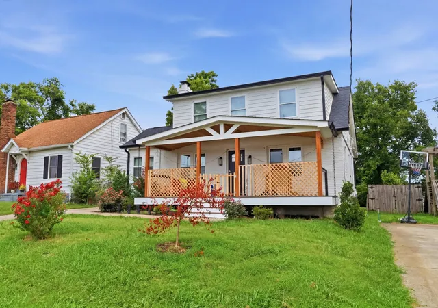 Photo 3 of Single family home for sale at 411 Edwin St, Nashville, TN 37207 | MLS# 3261967 | Listing updated on 2026-09-11