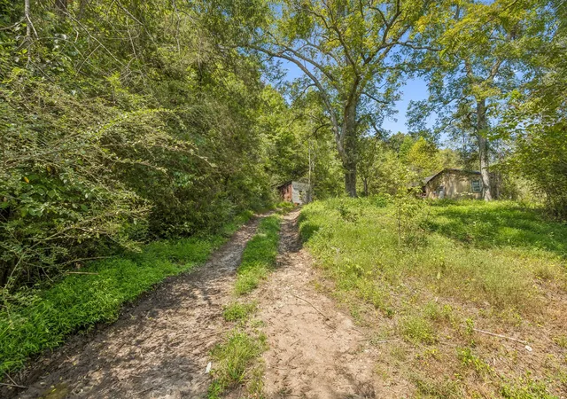 Photo 4 of Land for sale at 5877 Campbellsville Pike, Lynnville, TN 38472 | MLS# 3542725 | Listing updated on 2026-10-08