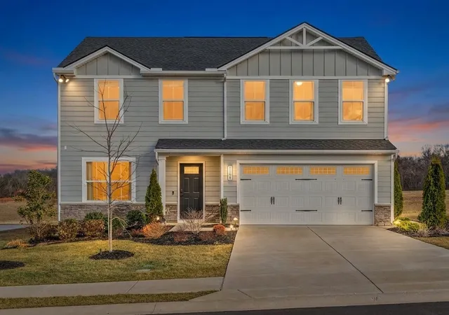Photo 1 of Single family home for sale at 1139 Lisenbee Way, Clarksville, TN 37042 | MLS# 3262968 | Listing updated on 2026-10-08