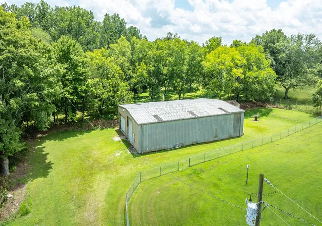 Photo 49 of Single family home for sale at 442 S Military St, Loretto, TN 38469 | MLS# 3263315 | Listing updated on 2026-09-13
