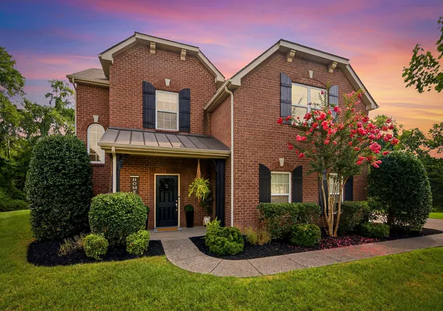 Photo 1 of Single family home for sale at 162 Sandpiper Cir, Hendersonville, TN 37075 | MLS# 3265782 | Listing updated on 2026-10-05