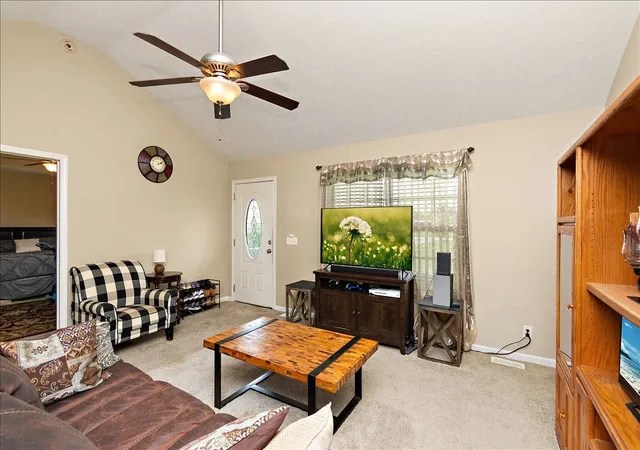 Photo 4 of Single family home for sale at 109 Anderson Crk Rd, Bell Buckle, TN 37020 | MLS# 3267448 | Listing updated on 2026-09-12