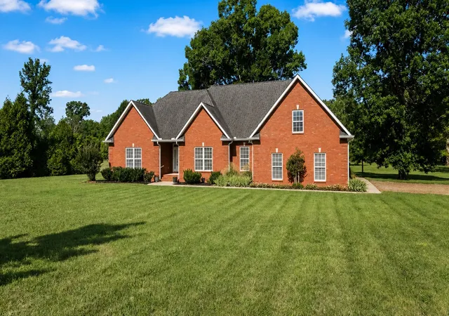 Photo 1 of Single family home for sale at 1725 N Lovvorn Rd, Christiana, TN 37037 | MLS# 3269669 | Listing updated on 2026-09-15