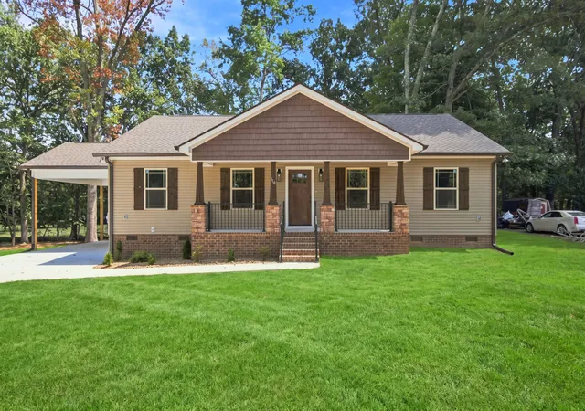 Photo 1 of Single family home for sale at 614 Wanda Ln, Tullahoma, TN 37388 | MLS# 3269433 | Listing updated on 2026-09-15