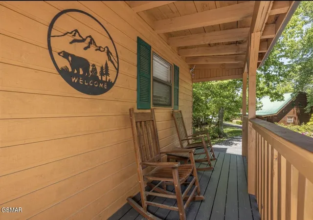 Photo 3 of Single family home for sale at 803 Sunrise Blvd, Sevierville, TN 37862 | MLS# 3288563 | Listing updated on 2026-09-11