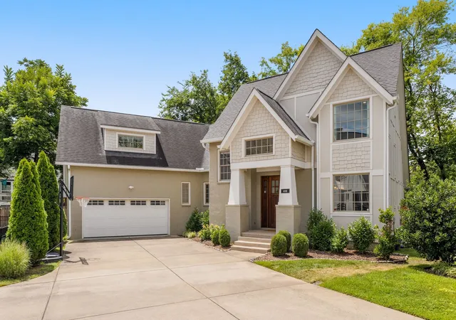 Photo 2 of Single family home for sale at 4115b Oriole Pl, Nashville, TN 37215 | MLS# 3270131 | Listing updated on 2026-09-13
