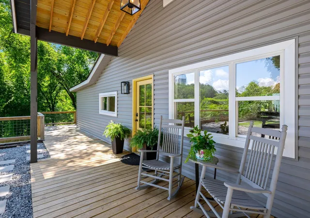 Photo 1 of Single family home for sale at 954 Beason Dr, Chattanooga, TN 37405 | MLS# 3269749 | Listing updated on 2026-09-27