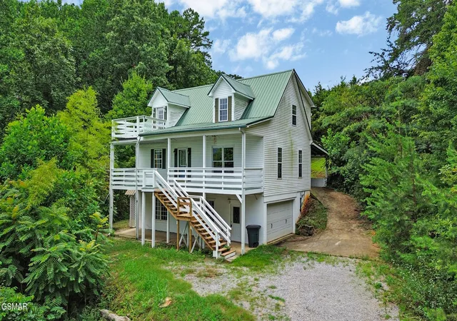 Photo 1 of Single family home for sale at 2425 Promise Ln, White Pine, TN 37890 | MLS# 3591708 | Listing updated on 2026-09-24