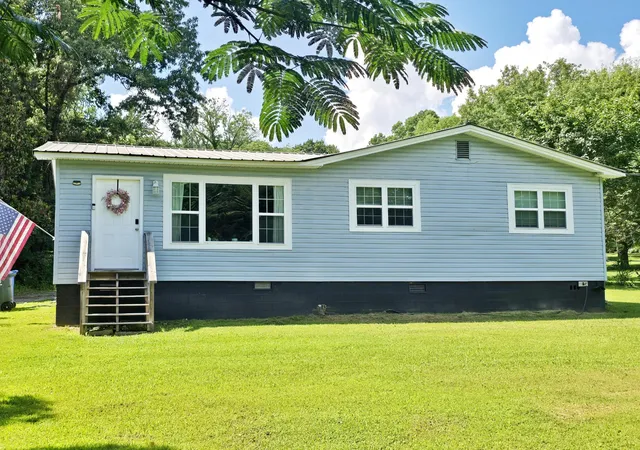 Photo 1 of Single family home for sale at 217 Dower Rd, Chattanooga, TN 37419 | MLS# 3270143 | Listing updated on 2026-09-11