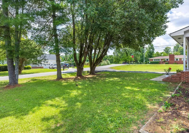 Photo 4 of Single family home for sale at 15 Boynton Ter, Ringgold, GA 30736 | MLS# 3270505 | Listing updated on 2026-09-11