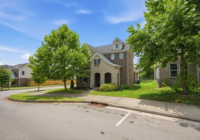 Photo 1 of Single family home for sale at 3732 Hoggett Frd Rd, Hermitage, TN 37076 | MLS# 3272225 | Listing updated on 2026-09-13