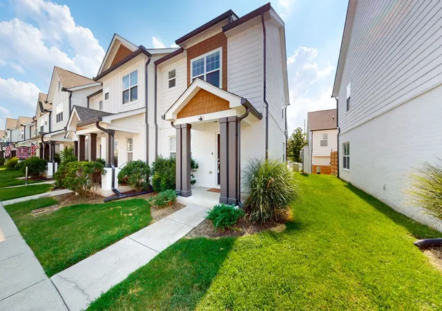 Photo 2 of Townhouse for sale at 2324 Patrick Ave, Old Hickory, TN 37138 | MLS# 3531499 | Listing updated on 2026-09-13