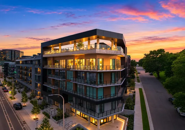 Photo 4 of Condo for sale at 321 31st Avenue N #502, Nashville, TN 37203 | MLS# 3502135 | Listing updated on 2026-09-14