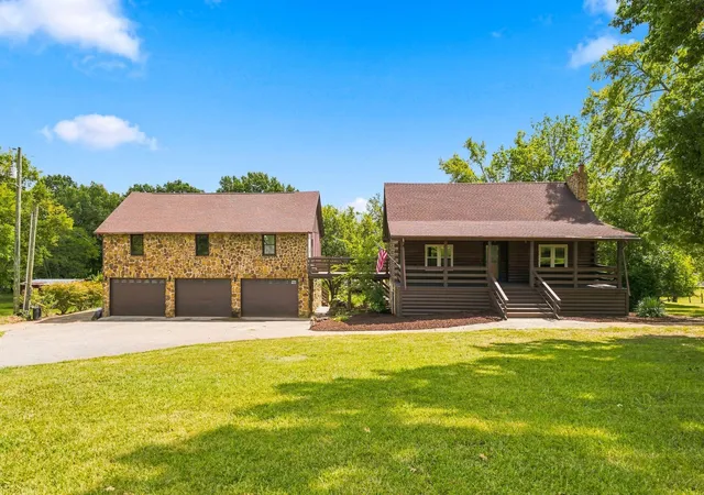 Photo 1 of Single family home for sale at 274 Hollandale Rd, La Vergne, TN 37086 | MLS# 3542486 | Listing updated on 2026-09-10