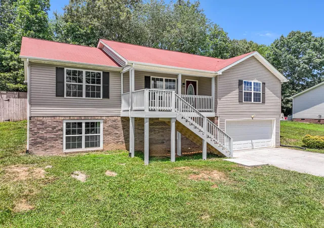 Photo 1 of Single family home for sale at 295 Farmway Dr Se, Cleveland, TN 37323 | MLS# 3272391 | Listing updated on 2026-09-23