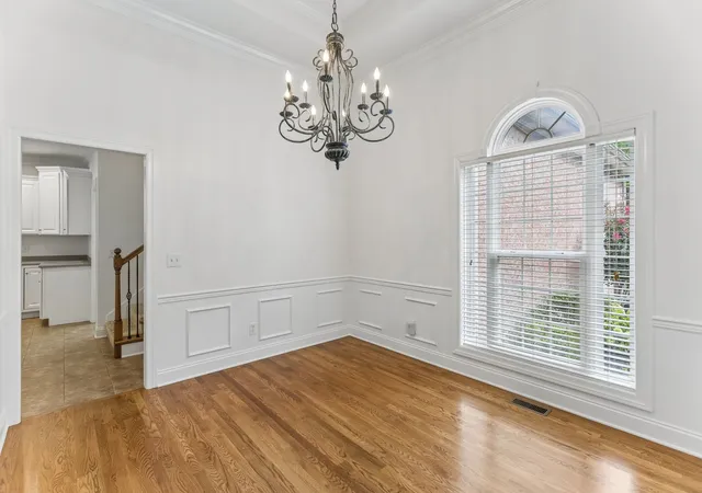 Photo 4 of Sale Pending at 2204 Higgins Ln, Murfreesboro, TN 37130 | MLS# 3278155 | Listing updated on 2026-09-13