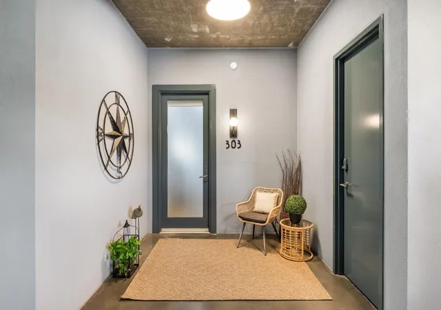 Photo 3 of Single family home for sale at 417 Frazier Ave #303, Chattanooga, TN 37405 | MLS# 3276643 | Listing updated on 2026-10-15