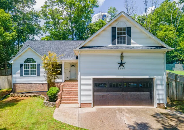 Photo 2 of Single family home for sale at 1504 Chestnut Cvs Rd, Chapel Hill, TN 37034 | MLS# 3279251 | Listing updated on 2026-10-05