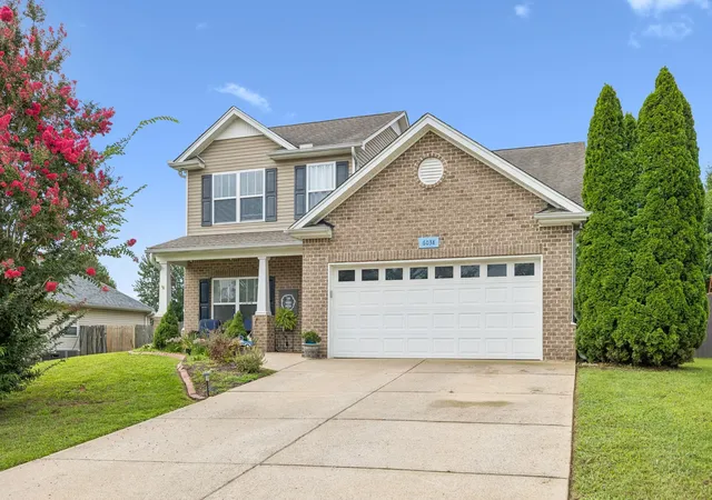 Photo 3 of Single family home for sale at 6038 Chickadee Cir, Spring Hill, TN 37174 | MLS# 3285889 | Listing updated on 2026-09-15