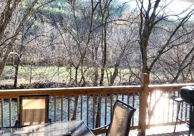 Photo 3 of Single family home for sale at 126 Rafter Rd, Tellico Plains, TN 37385 | MLS# 3277225 | Listing updated on 2026-09-21