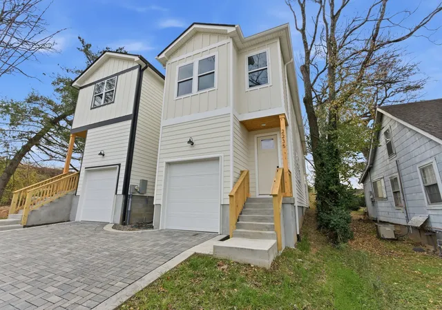 Photo 3 of Sale Pending at 2235 Cruzen St, Nashville, TN 37211 | MLS# 3591972 | Listing updated on 2026-09-14