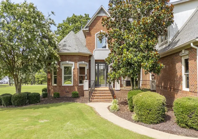 Photo 3 of Single family home for sale at 245 Nellie Ln, Savannah, TN 38372 | MLS# 3278167 | Listing updated on 2026-09-30
