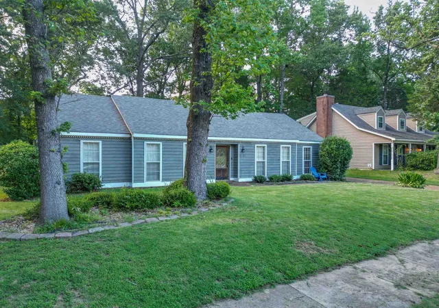 Photo 1 of Single family home for sale at 9156 Gainsborough Dr, Lakeland, TN 38002 | MLS# 3545255 | Listing updated on 2026-09-15