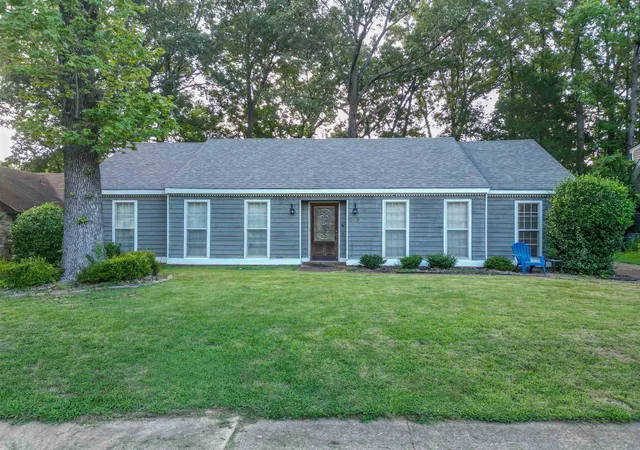 Photo 3 of Sale Pending at 9156 Gainsborough Dr, Lakeland, TN 38002 | MLS# 3545255 | Listing updated on 2026-09-22