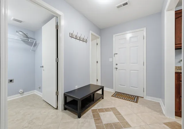 Photo 2 of Townhouse for sale at 1353 Village Green Dr, Hixson, TN 37343 | MLS# 3298211 | Listing updated on 2026-09-11