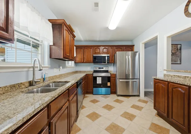 Photo 3 of Townhouse for sale at 1353 Village Green Dr, Hixson, TN 37343 | MLS# 3298211 | Listing updated on 2026-09-11