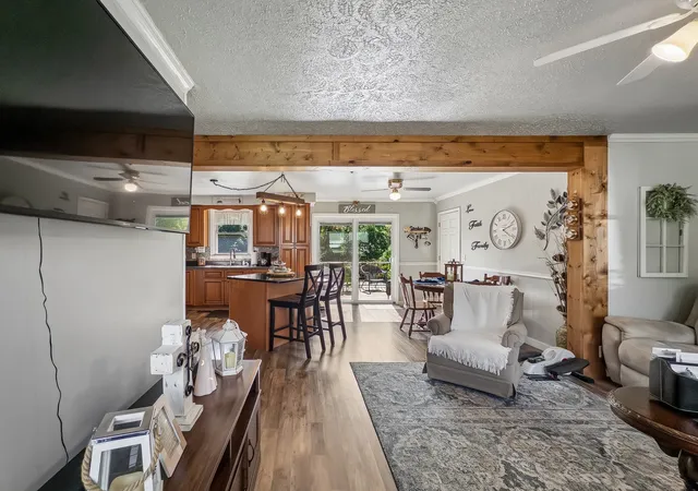 Photo 4 of Single family home for sale at 127 Lynhurst Cir, Hendersonville, TN 37075 | MLS# 3279257 | Listing updated on 2026-09-11