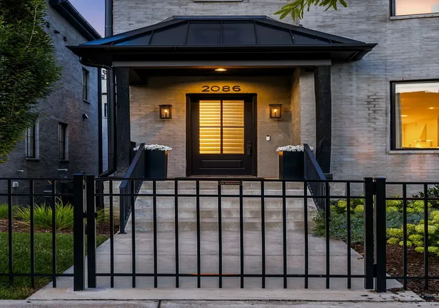 Photo 3 of Single family home for sale at 2086 12th Avenue S, Nashville, TN 37204 | MLS# 3278634 | Listing updated on 2026-09-15