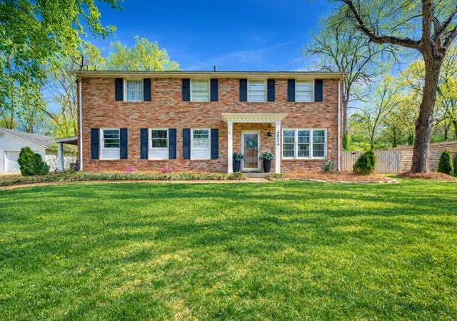 Photo 1 of Single family home for sale at 4824 Briarwood Dr, Nashville, TN 37211 | MLS# 3285608 | Listing updated on 2026-09-15