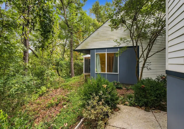 Photo 4 of Single family home for sale at 119 Wonder Valley Rd, Hendersonville, TN 37075 | MLS# 3314447 | Listing updated on 2026-09-12