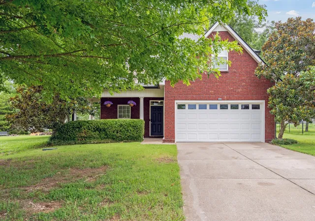 Photo 2 of Sale Pending at 133 Durham Ct, Murfreesboro, TN 37128 | MLS# 3281065 | Listing updated on 2026-09-11