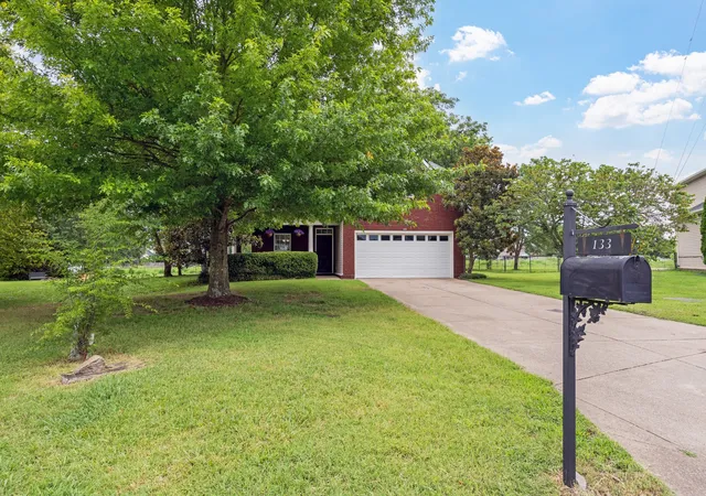 Photo 3 of Sale Pending at 133 Durham Ct, Murfreesboro, TN 37128 | MLS# 3281065 | Listing updated on 2026-09-11