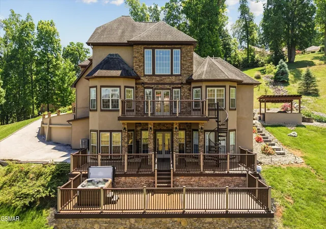 Photo 2 of Single family home for sale at 3419 Bentwood Dr, Kodak, TN 37764 | MLS# 3591717 | Listing updated on 2026-09-14