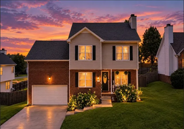 Photo 2 of Single family home for sale at 3167 Cross Ridge Dr, Clarksville, TN 37040 | MLS# 3525680 | Listing updated on 2026-09-14