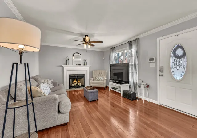 Photo 3 of Single family home for sale at 3167 Cross Ridge Dr, Clarksville, TN 37040 | MLS# 3525680 | Listing updated on 2026-10-07