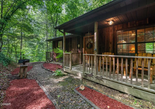 Photo 3 of Sale Pending at 1941 Anderson Way, Sevierville, TN 37876 | MLS# 3591718 | Listing updated on 2026-09-24