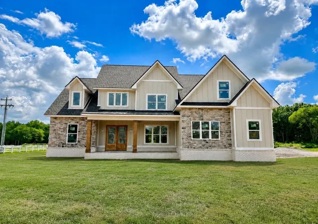 Photo 1 of Single family home for sale at 7103 Denton Dr, Christiana, TN 37037 | MLS# 3286033 | Listing updated on 2026-09-13