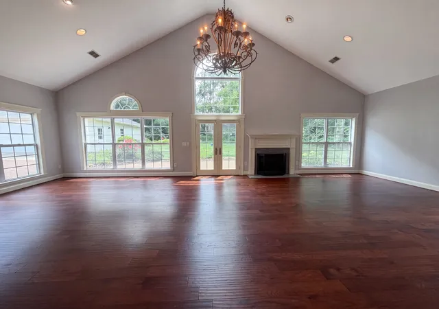 Photo 3 of Single family home for sale at 608 Estes Rd, Nashville, TN 37215 | MLS# 3283660 | Listing updated on 2026-09-14
