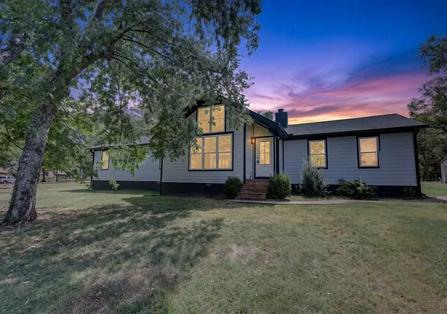 Photo 1 of Single family home for sale at 3194 Johnson Ln, Christiana, TN 37037 | MLS# 3285566 | Listing updated on 2026-09-14