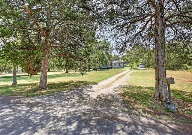 Photo 3 of Single family home for sale at 3194 Johnson Ln, Christiana, TN 37037 | MLS# 3285566 | Listing updated on 2026-09-14